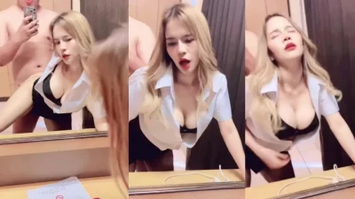 婚礼上的伴娘太骚了！试衣间开操真刺激外面还有人