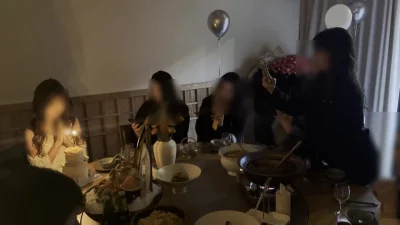 把寿星接去房间里操。男友在楼下唱歌！